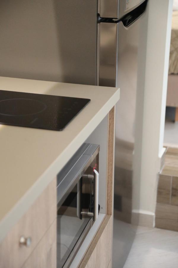 One Suite Syros แอร์มูโปลี ภายนอก รูปภาพ