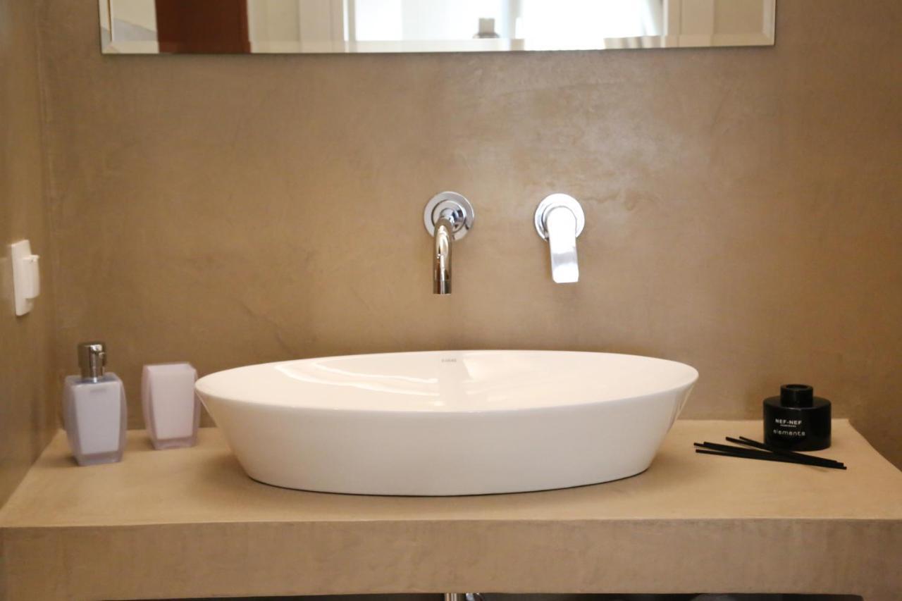 One Suite Syros แอร์มูโปลี ภายนอก รูปภาพ