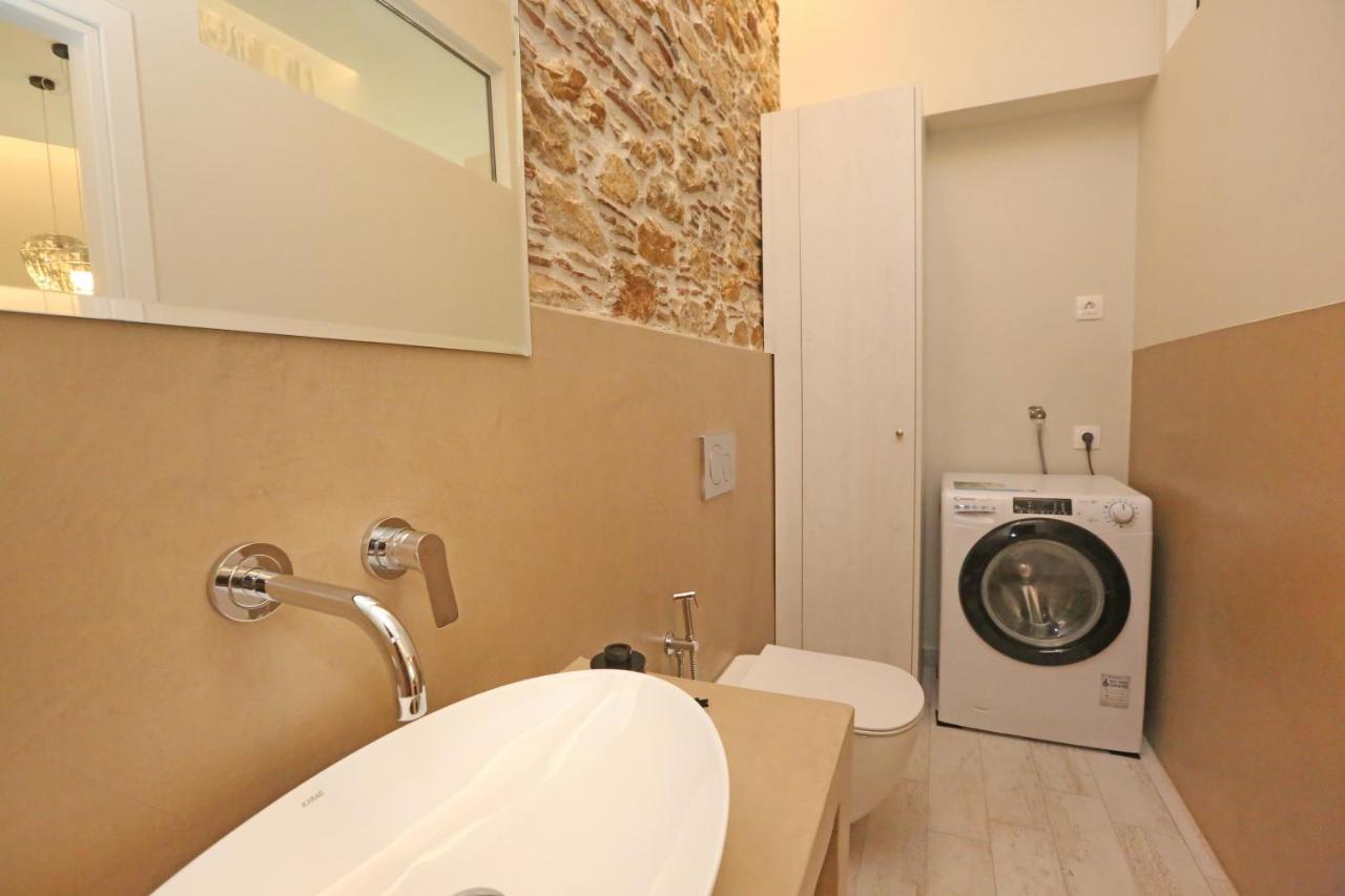 One Suite Syros แอร์มูโปลี ภายนอก รูปภาพ