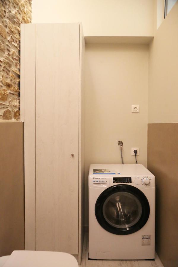 One Suite Syros แอร์มูโปลี ภายนอก รูปภาพ